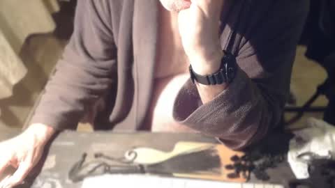 amslave4f online show from 10/31/25, 08:04