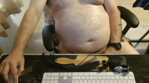 Snapshot of amslave4f chatting on 07/18/26, 08:01 amslave4f online show from 07/18/26, 08:01