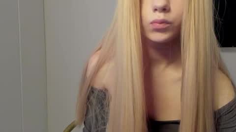 amy1_1 online show from 10/06/25, 07:39