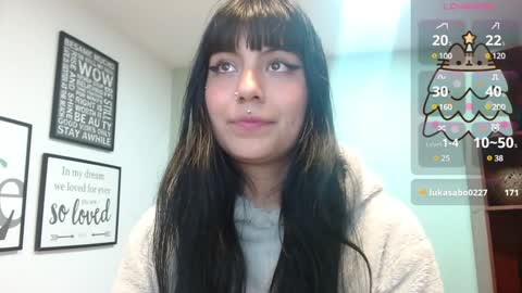 Snapshot of amy__adams1 chatting on 12/20/24, 10:49 Amy 3 online show from 12/20/24, 10:49