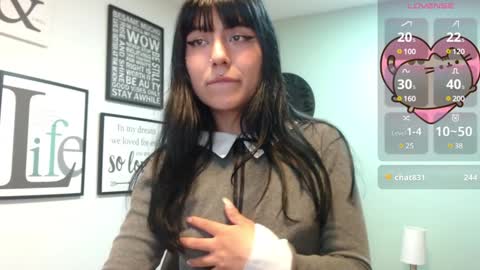 Snapshot of amy__adams1 chatting on 01/08/25, 07:24 Amy 3 online show from 01/08/25, 07:24