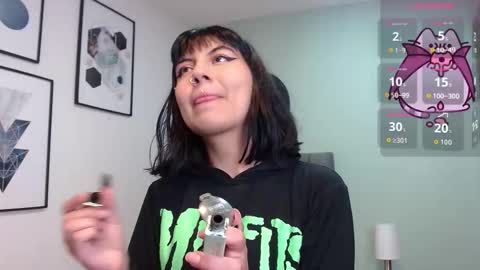 Snapshot of amy__adams1 chatting on 09/19/25, 04:47 Amy 3 online show from 09/19/25, 04:47