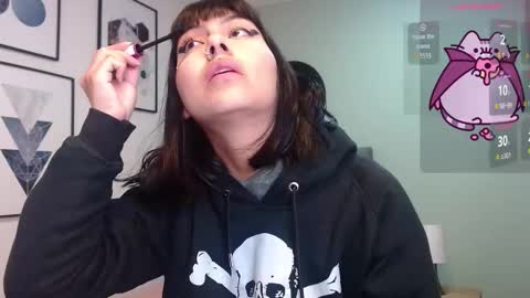 Snapshot of amy__adams1 chatting on 10/08/25, 04:32 Amy 3 online show from 10/08/25, 04:32