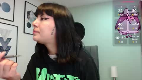 Snapshot of amy__adams1 chatting on 12/03/25, 04:53 Amy 3 online show from 12/03/25, 04:53