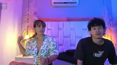 Snapshot of amy_and_aleex chatting on 06/20/26, 11:02 amy_and_aleex online show from 06/20/26, 11:02