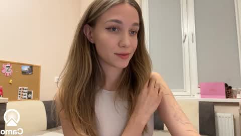 Snapshot of amy_chill chatting on 03/11/25, 04:40 Amy Chill online show from 03/11/25, 04:40