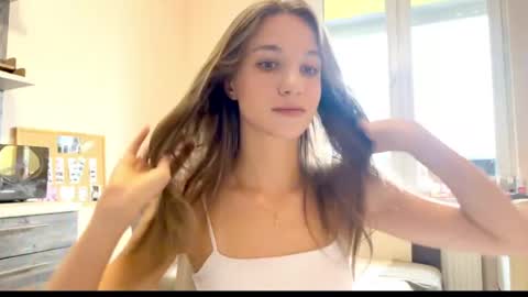 Snapshot of amy_chill chatting on 04/03/26, 10:13 Amy Chill online show from 04/03/26, 10:13