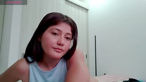 Snapshot of amy_innocent_ chatting on 06/30/26, 09:49 Amy online show from 06/30/26, 09:49
