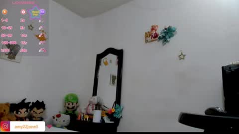 Snapshot of amy_jones07 chatting on 06/21/26, 06:10 Amy online show from 06/21/26, 06:10