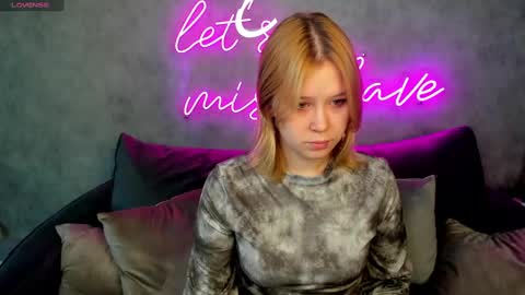 Amy online show from 02/10/25, 05:47