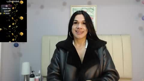 Amy online show from 11/06/25, 01:23