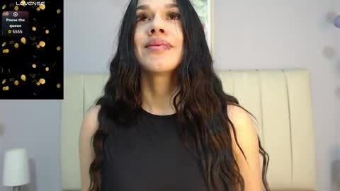 Snapshot of amy_le chatting on 12/19/25, 01:51 Amy online show from 12/19/25, 01:51