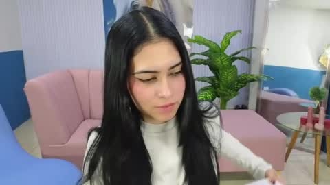 Snapshot of amy_lovelydoll chatting on 04/21/26, 01:42 Amy online show from 04/21/26, 01:42