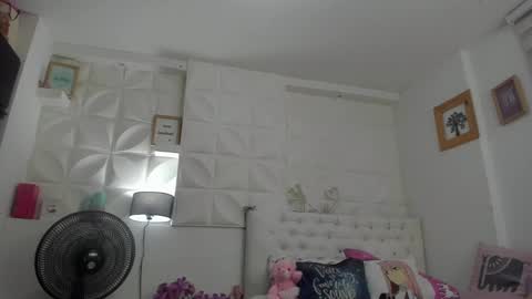 Amy Caroland online show from 02/09/25, 11:15