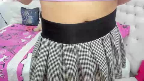 Amy Caroland online show from 10/07/25, 06:43