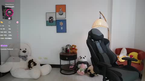 Daniela M online show from 02/06/25, 05:51