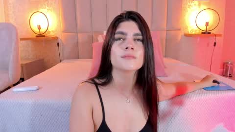 Snapshot of amy_saenzz chatting on 04/12/26, 04:34 amy online show from 04/12/26, 04:34