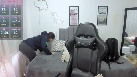 Amy sophia 3 online show from 09/26/25, 11:58