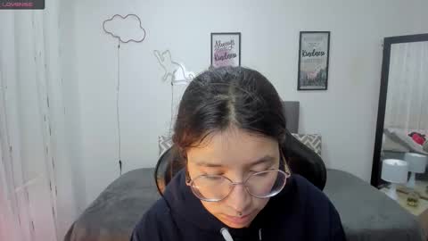 Amy sophia 3 online show from 09/30/25, 11:59