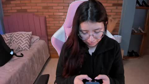 Snapshot of amy_sophiaa chatting on 05/07/26, 11:15 Amy sophia 3 online show from 05/07/26, 11:15