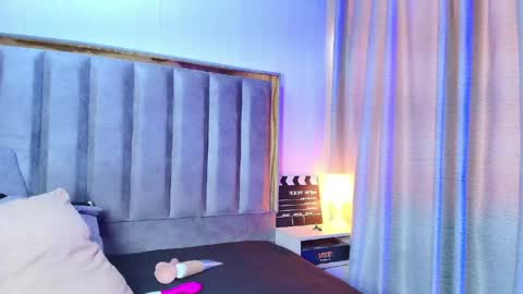 Snapshot of amy_swann chatting on 05/11/26, 04:04 Amy online show from 05/11/26, 04:04