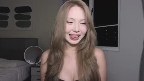 girl next door named Amy online show from 11/25/25, 03:34