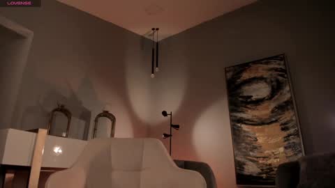 Amy Armstrong online show from 01/14/25, 12:11