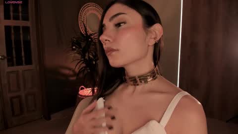 Amy Armstrong online show from 03/03/25, 12:15