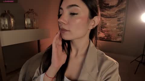 Amy Armstrong online show from 03/08/25, 12:33