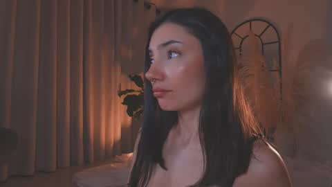 Amy Armstrong online show from 09/12/25, 01:17