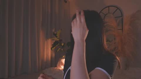 Amy Armstrong online show from 09/25/25, 11:41