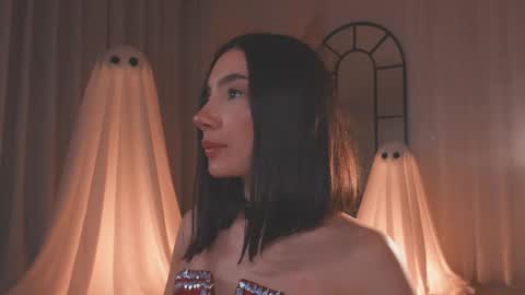 Amy Armstrong online show from 10/14/25, 12:55