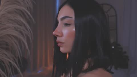 Amy Armstrong online show from 11/20/25, 09:14