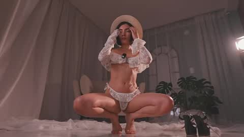 Amy Armstrong online show from 04/06/26, 04:46