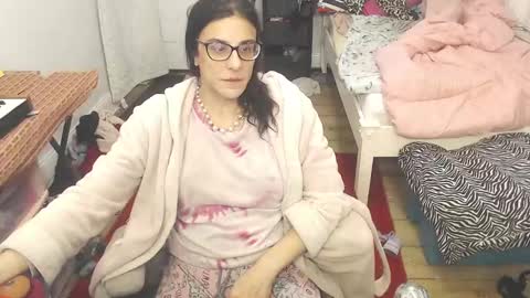 Trashely Gimpson online show from 03/03/25, 10:28