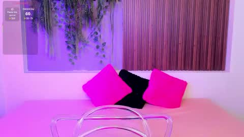 My name is AMY... Nice to meet you  thumb up me please its important online show from 09/15/25, 04:18