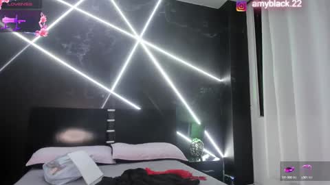 Amy online show from 01/09/25, 03:36