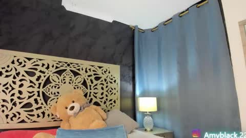 Amy online show from 09/15/25, 01:49