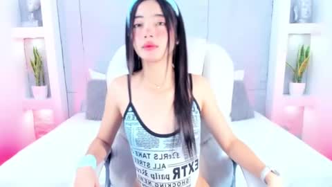 amy online show from 11/14/25, 12:04