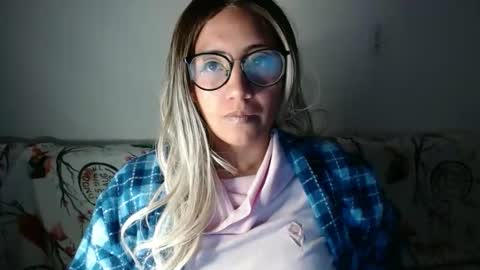 Snapshot of amycosplay99 chatting on 12/29/24, 05:31 amycosplay99 online show from 12/29/24, 05:31