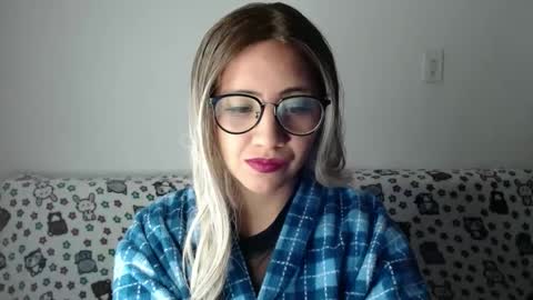 Snapshot of amycosplay99 chatting on 01/26/25, 11:39 amycosplay99 online show from 01/26/25, 11:39