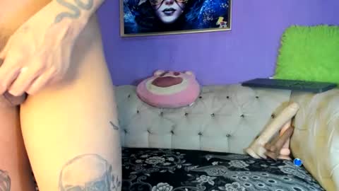 Amy Kamila online show from 12/01/25, 02:49