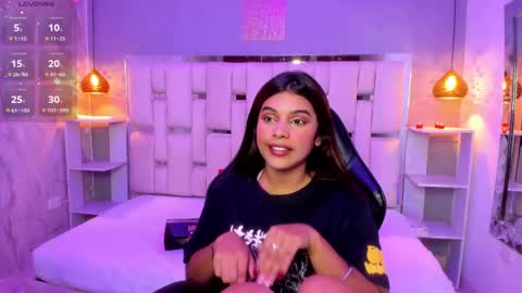 amyevan_ online show from 09/09/25, 09:03