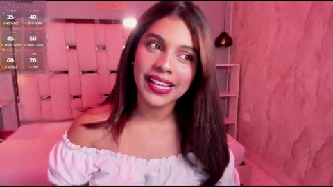 amyevan_ online show from 09/19/25, 09:37