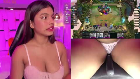 Snapshot of amyevan_ chatting on 11/24/25, 09:47 amyevan_ online show from 11/24/25, 09:47