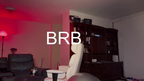 Amy online show from 02/11/25, 07:23