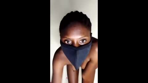 amymartins15 online show from 12/15/25, 01:48