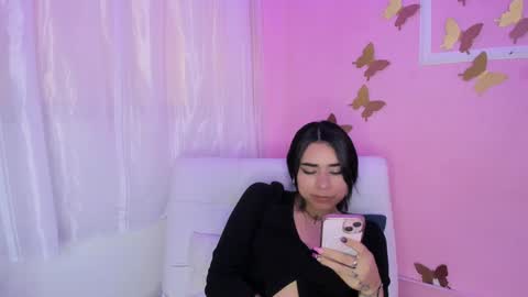 Amy ... Nice to meet u   thumb up me please its important online show from 01/15/25, 08:26