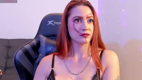 Snapshot of amypond__ chatting on 10/09/25, 03:04 Amy online show from 10/09/25, 03:04