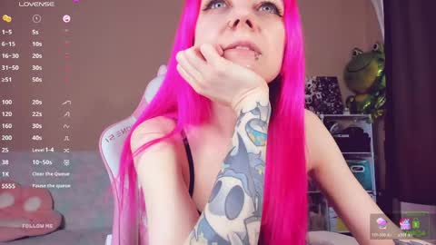Amy Rose online show from 05/15/26, 11:39